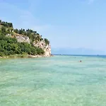 Syrmioncello - Castle Lounge Apartment *