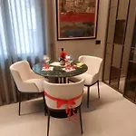Syrmioncello - Castle Lounge * Sirmione